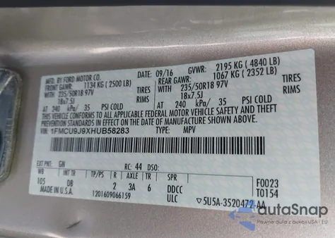 2017 Ford Escape Titanium из США, поврежденный, VIN 1FMCU9J9XHUB58283